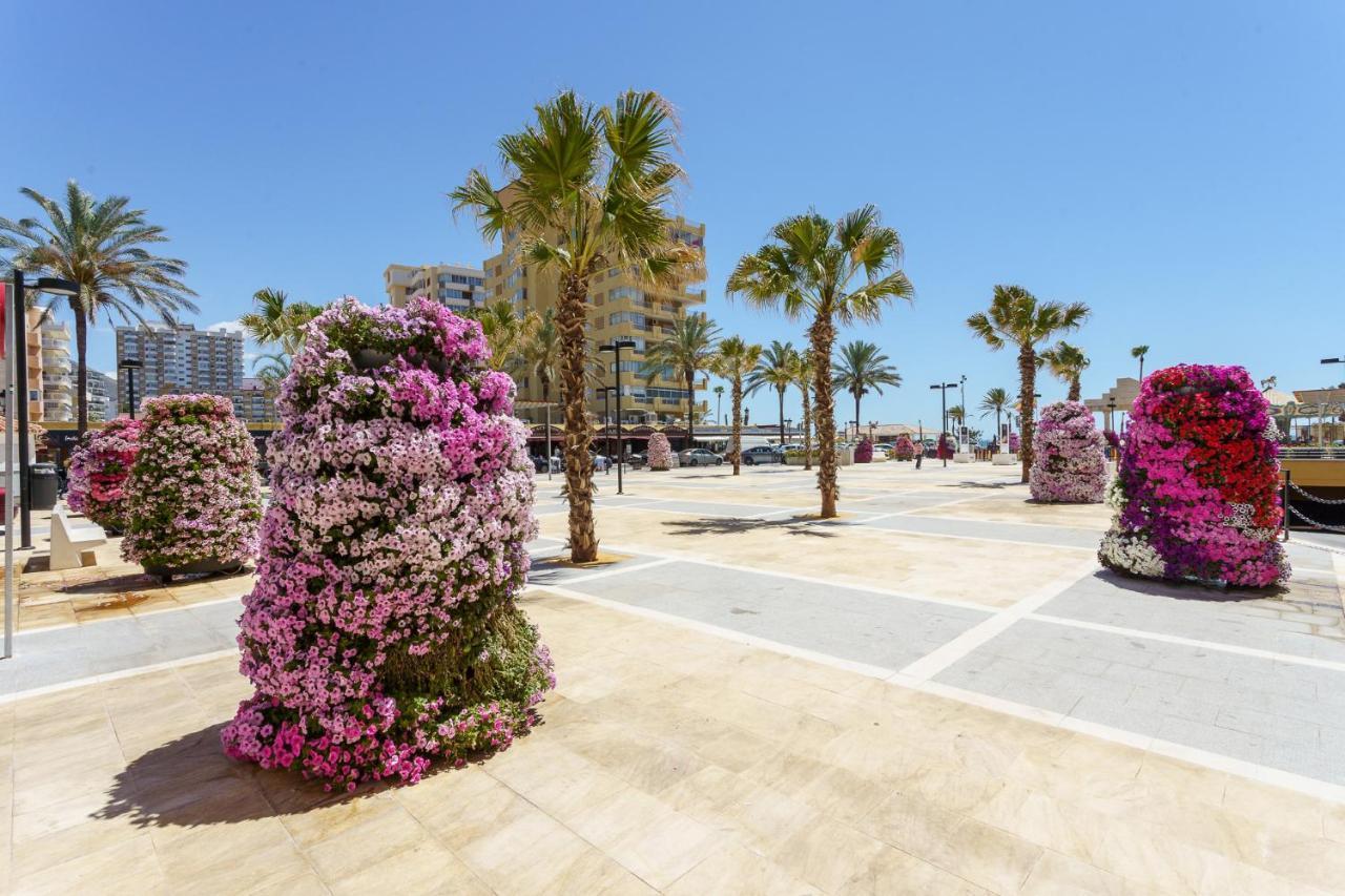Hostal Costabella Powered By Faro Homes Fuengirola Eksteriør bilde