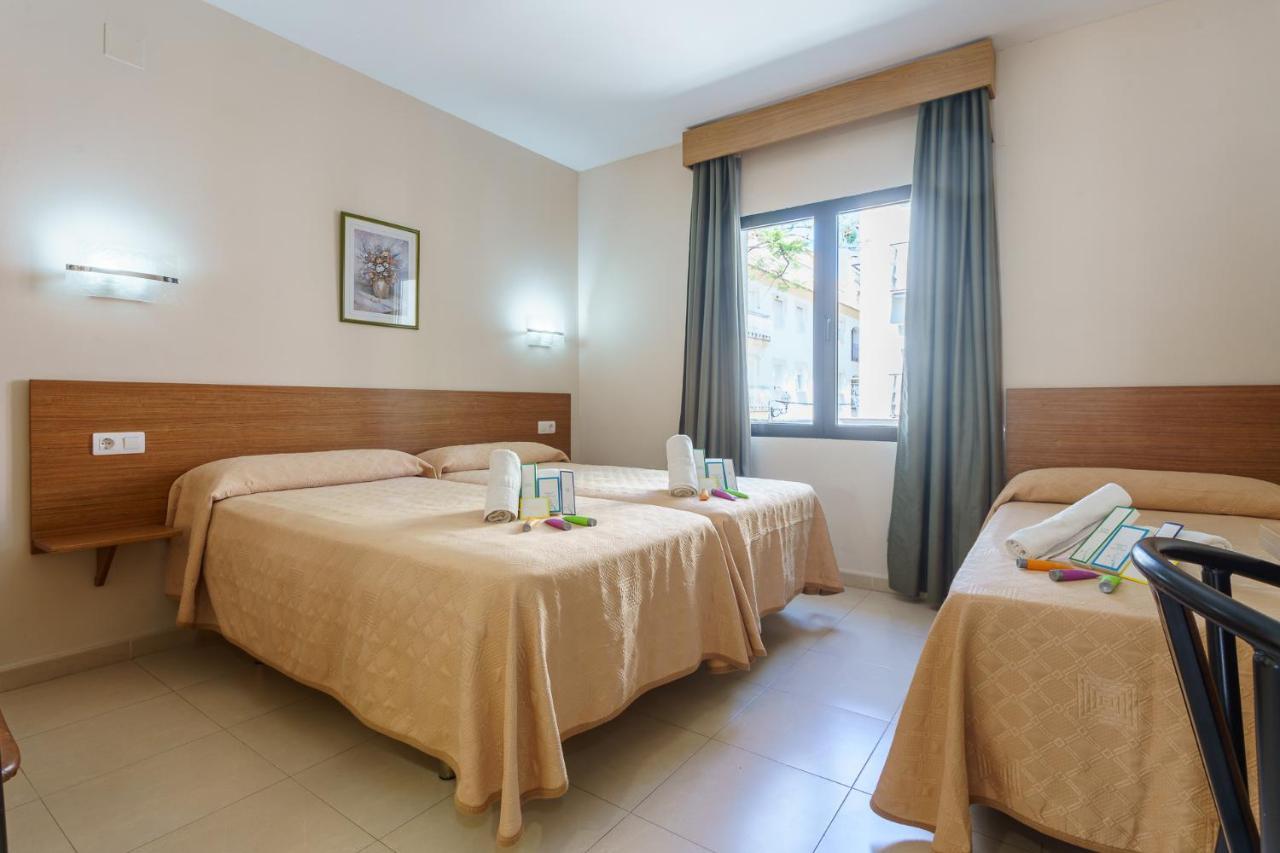 Hostal Costabella Powered By Faro Homes Fuengirola Eksteriør bilde