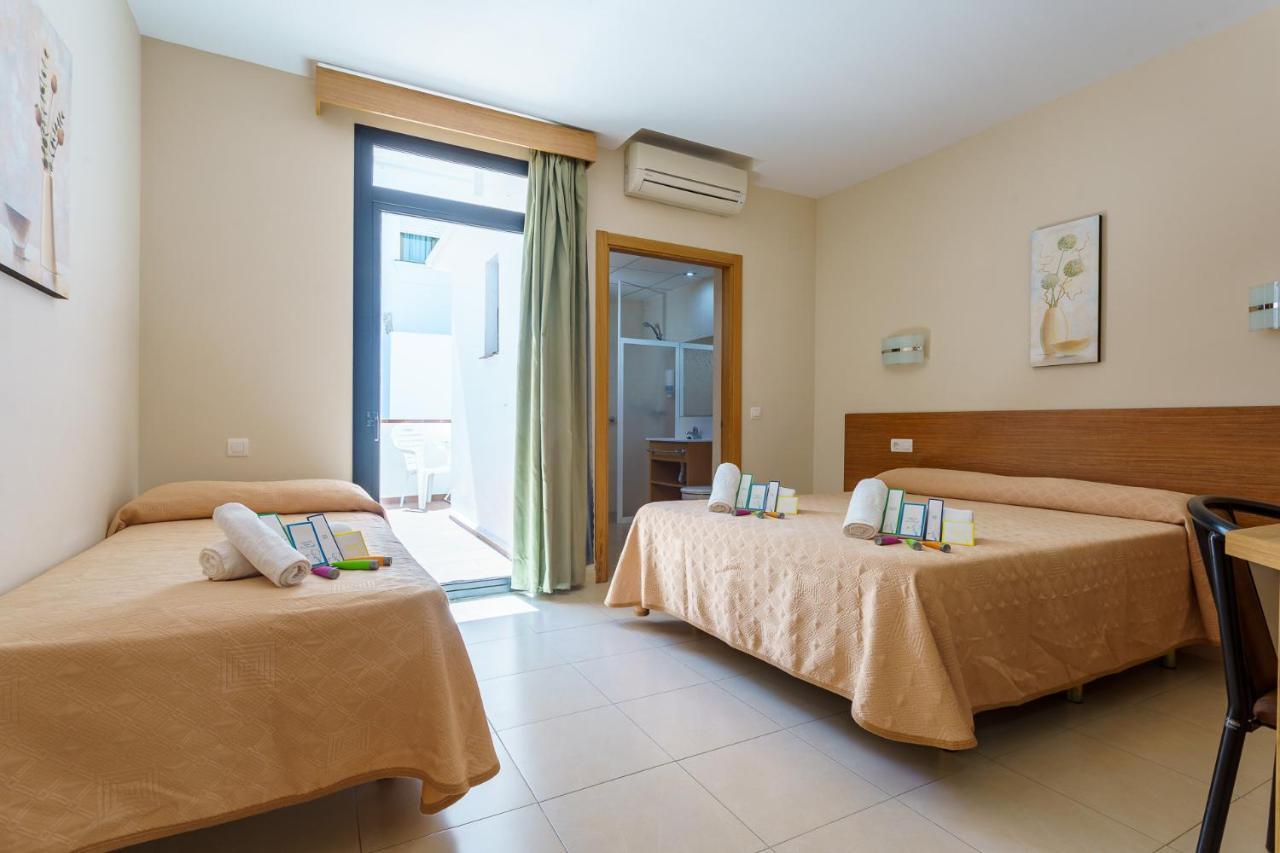 Hostal Costabella Powered By Faro Homes Fuengirola Eksteriør bilde