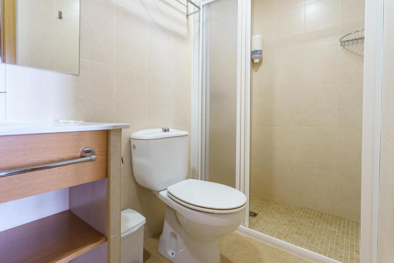 Hostal Costabella Powered By Faro Homes Fuengirola Rom bilde