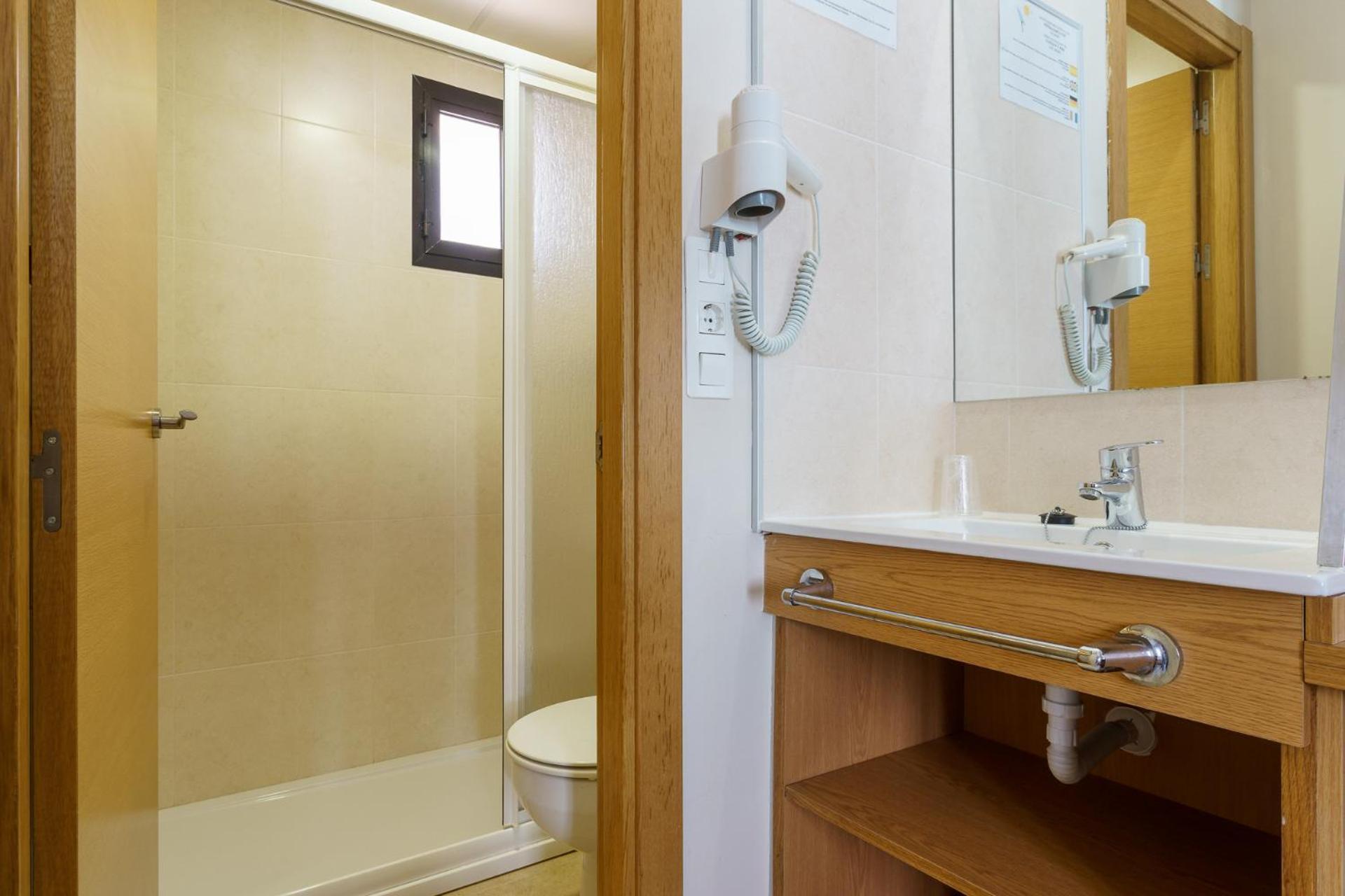 Hostal Costabella Powered By Faro Homes Fuengirola Rom bilde