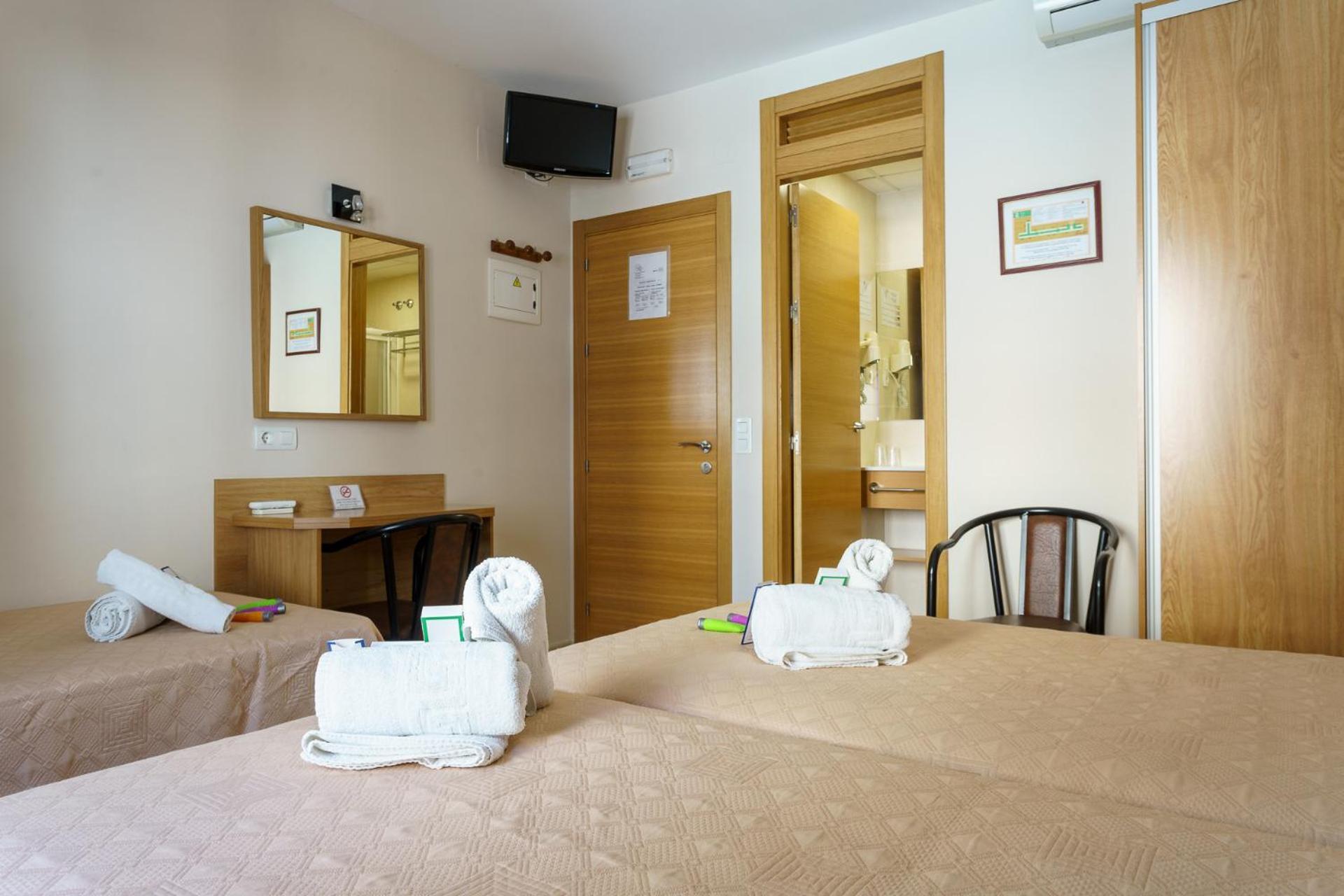 Hostal Costabella Powered By Faro Homes Fuengirola Rom bilde