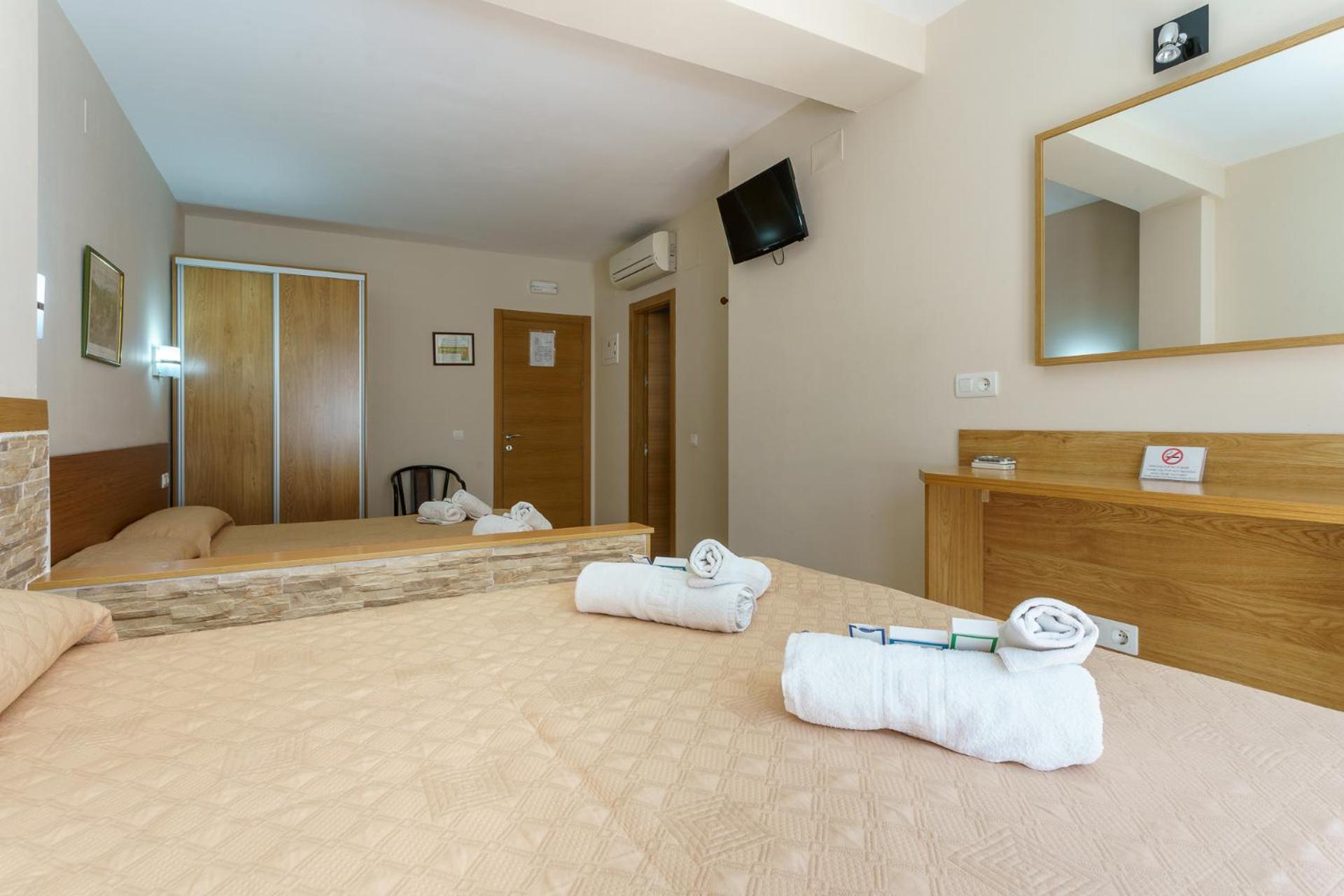 Hostal Costabella Powered By Faro Homes Fuengirola Rom bilde